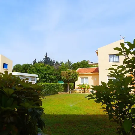 Light & Blue Gardens Protaras